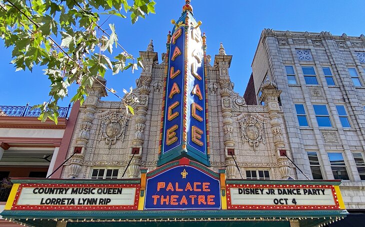 Louisville Palace Theatre