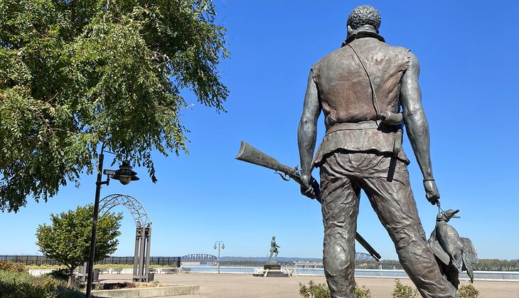 Statues in Louisville Waterfront Park