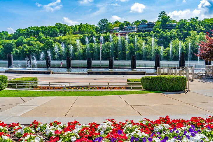 Fountains at Branson Landing