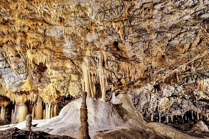 Fantastic Caverns