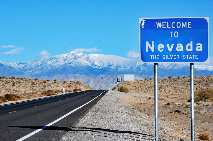 Welcome to Nevada road sign