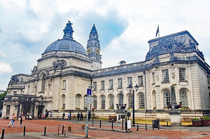 Cardiff City Hall