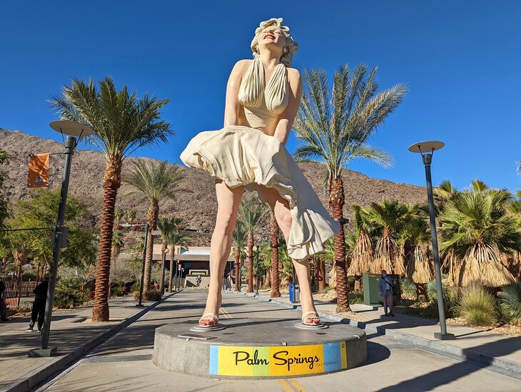 'Forever Marilyn' statue in Palm Springs