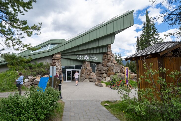 Lake Louise Visitor Center