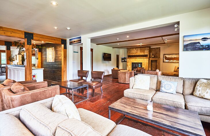 Photo Source: 3 Pines Lodge