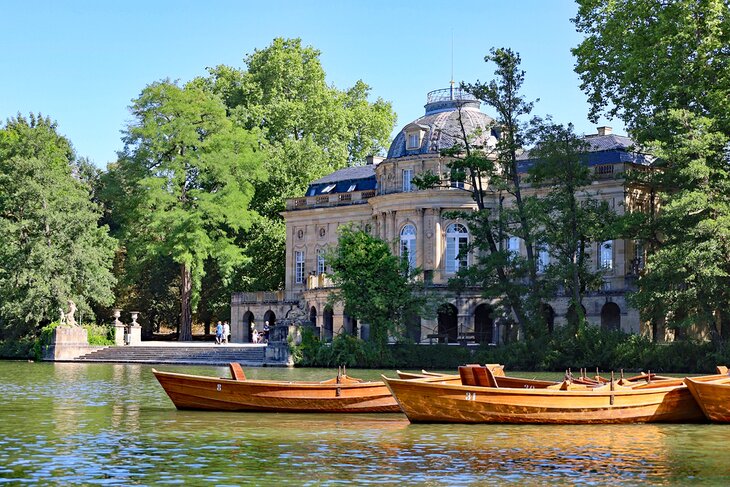 Monrepos Palace