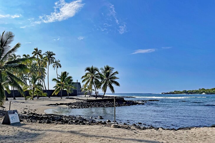 Pu'uhonua O Honaunau National Historical Park