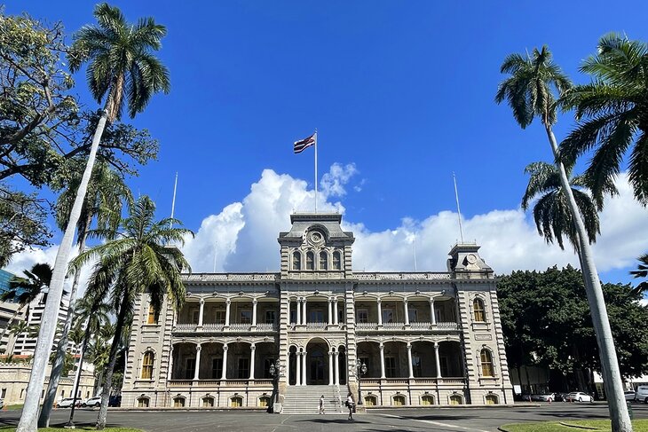 Iolani Palace