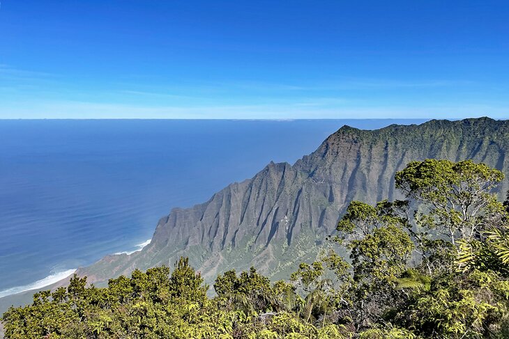 View of the Na Pali cliffs from the Kalalau Lookout on the island of Kauai 