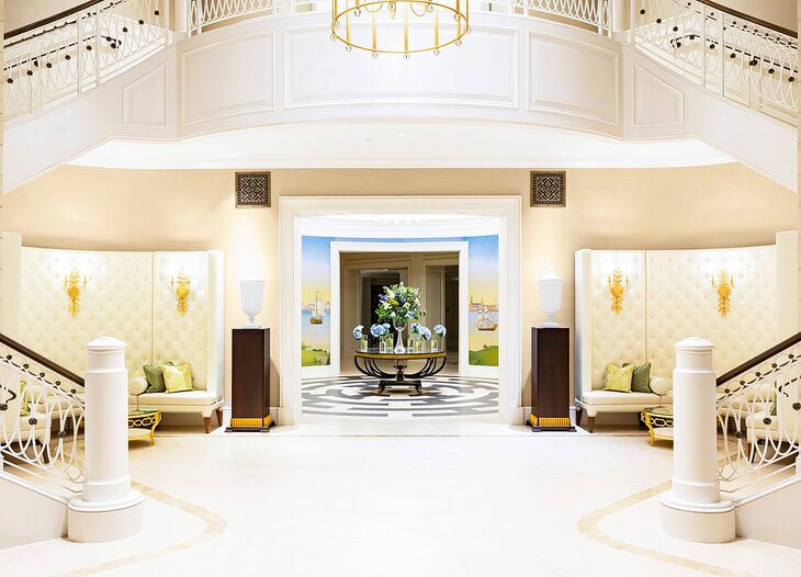 Photo Source: Hotel Bennett