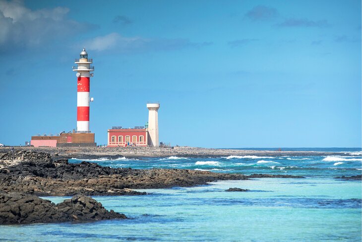 Faro de Toston (Toston Lighthouse)