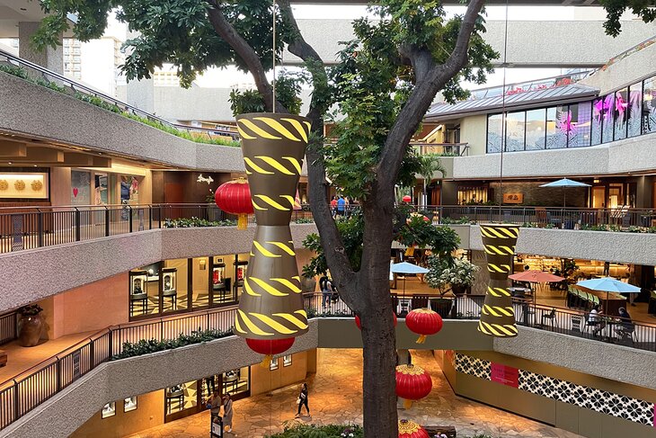 Royal Hawaiian Shopping Center in Waikiki