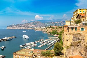 From Naples to Sorrento: 6 Best Ways to Get There
