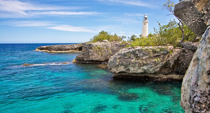 Negril Lighthouse on the Negril Cliffs