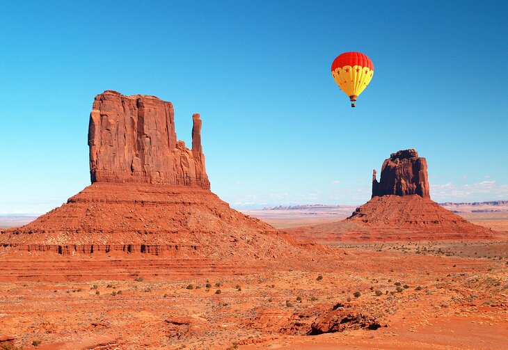 Balloon over Monument Valley, Utah