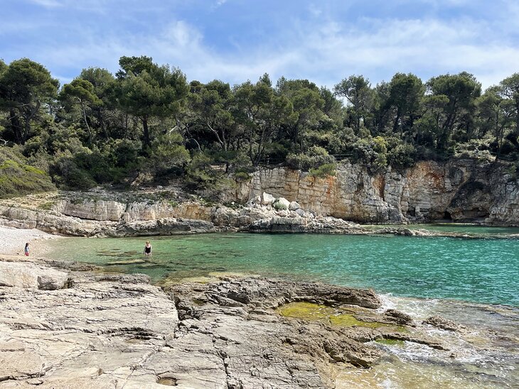 Ciklonska Beach