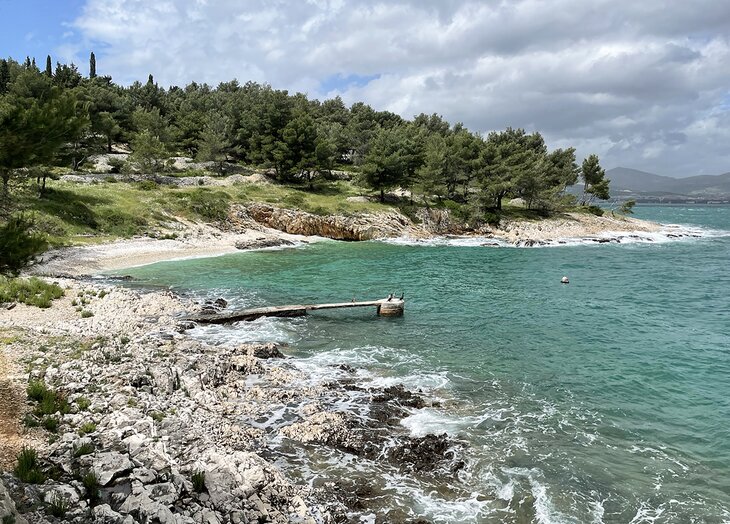 Slatine Kava Beach