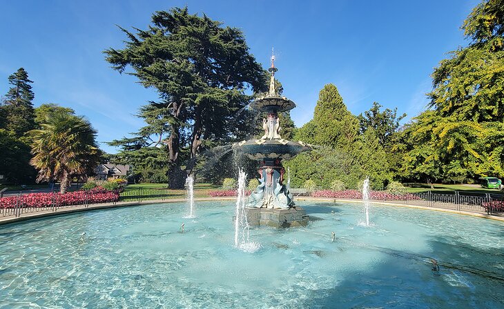 A fountain at the Christchurch Botanical Gardens