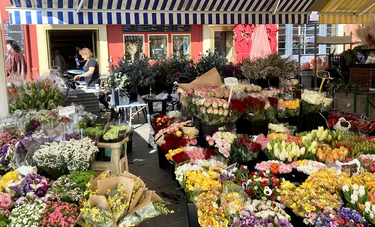 Flower Market (Marché aux Fleurs) 