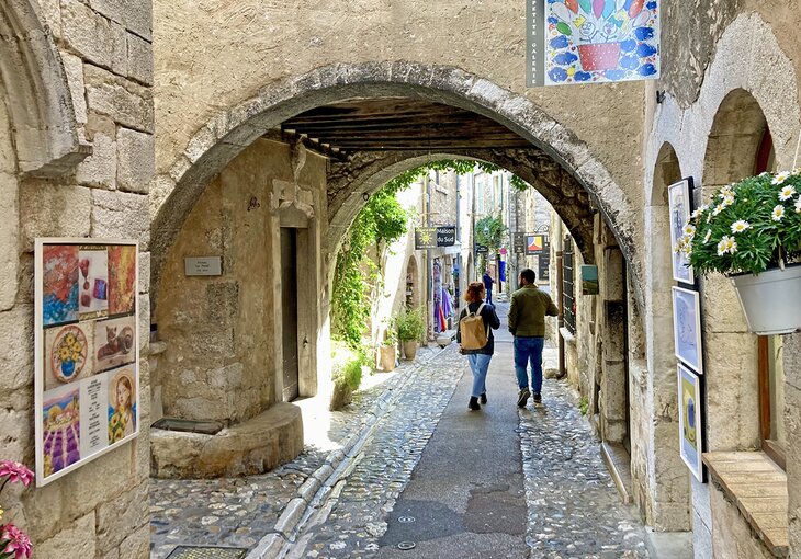 Walking through Saint-Paul de Vence