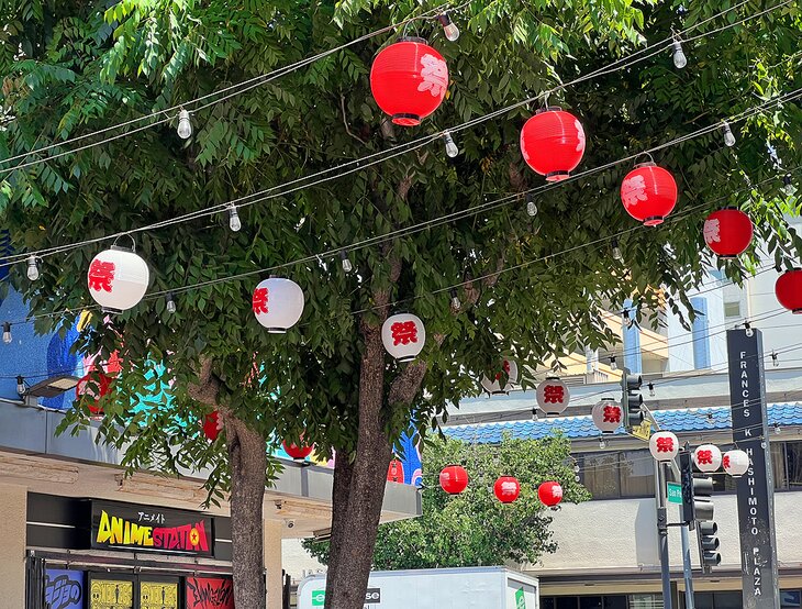 Lanterns in Little Tokyo