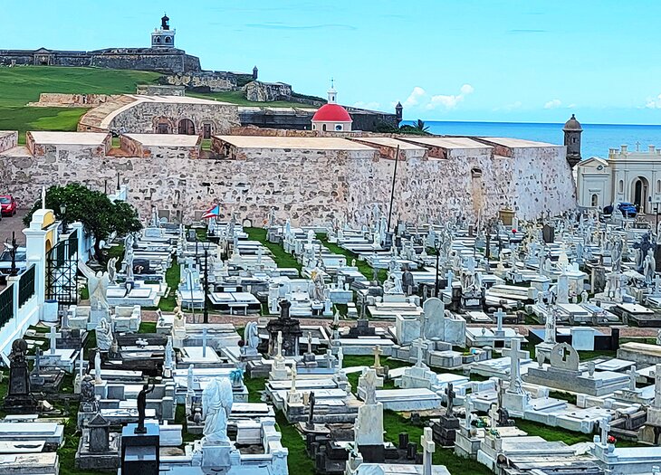 San Juan Cemetery and El Morro behind