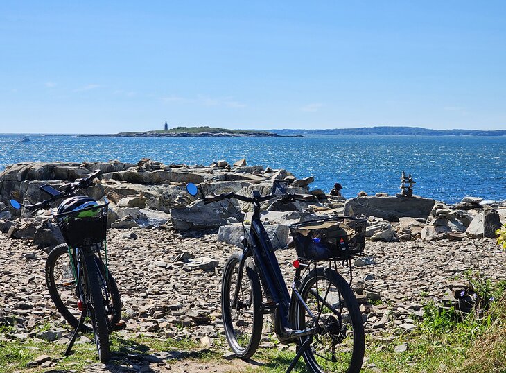 De isla en isla en Casco Bay y la costa media de Maine