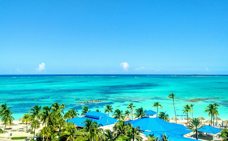 Turquoise waters in the Bahamas