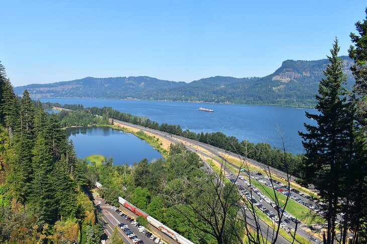 En bicicleta por la garganta del río Columbia desde Portland