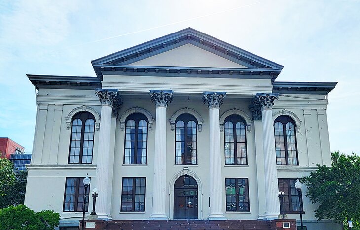 Thalian Hall