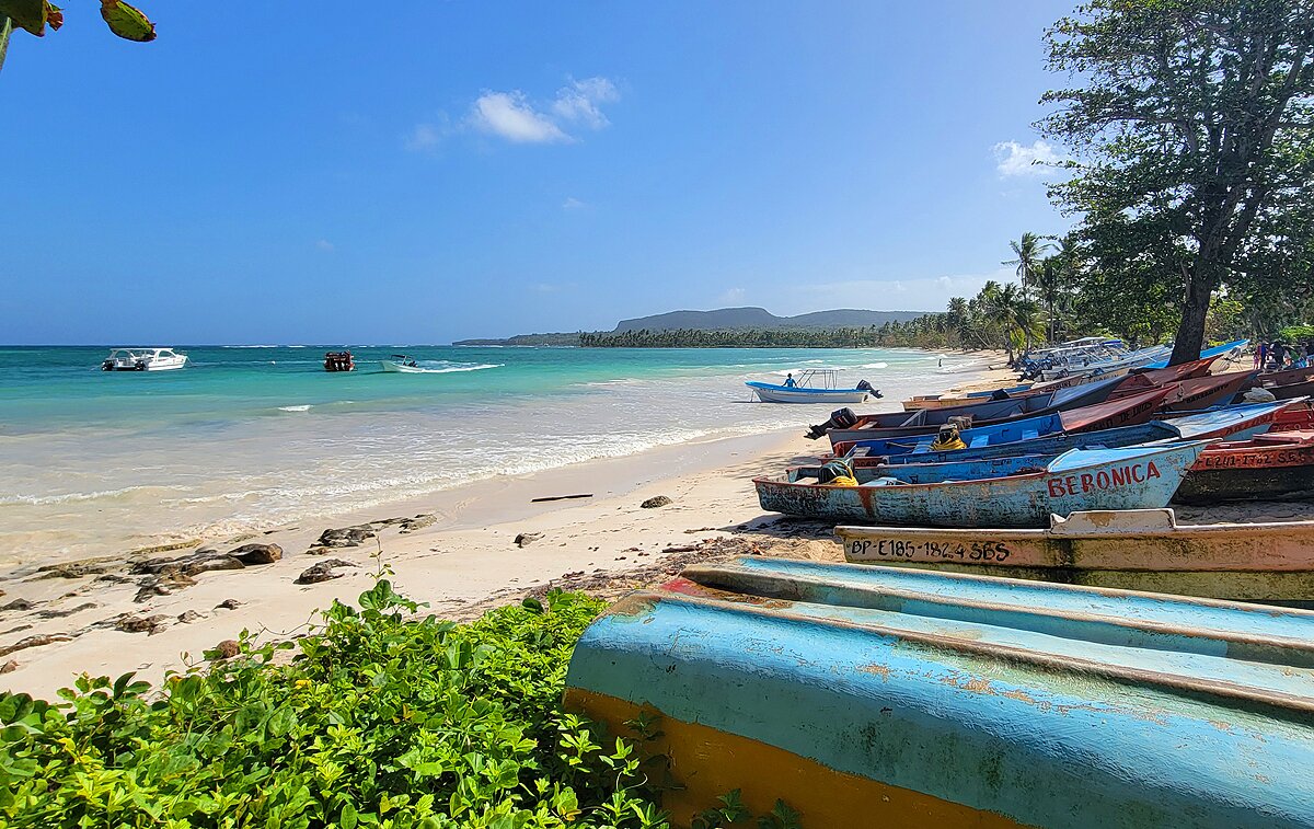 Boats lining the oceanfront in Las Galeras